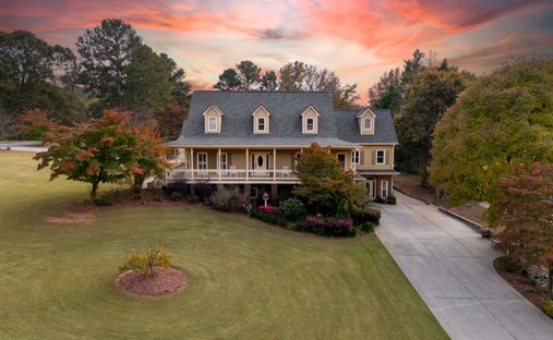 House in Flowery Branch, Georgia, United States 1