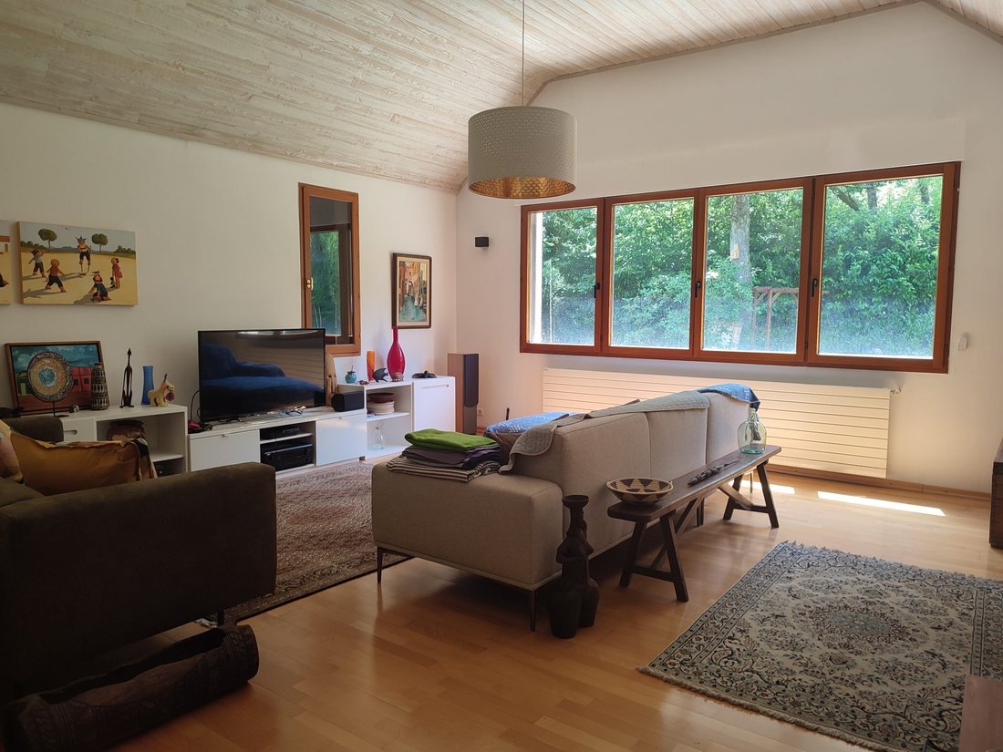House in Divonne-les-Bains, Auvergne-Rhône-Alpes, France 3 - 18766317
