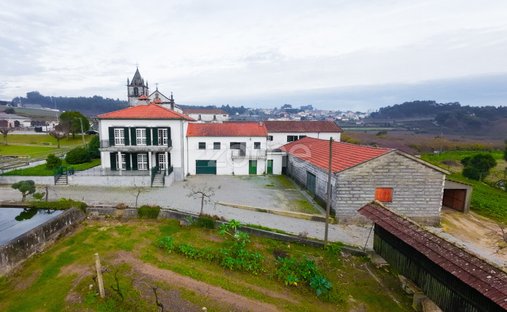 Finca in Macieira da Lixa e Caramos, Porto District, Portugal 1