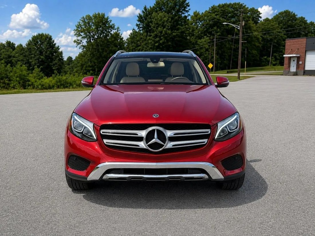 Suv in Cornelia, GA, United States 2 - 18765829