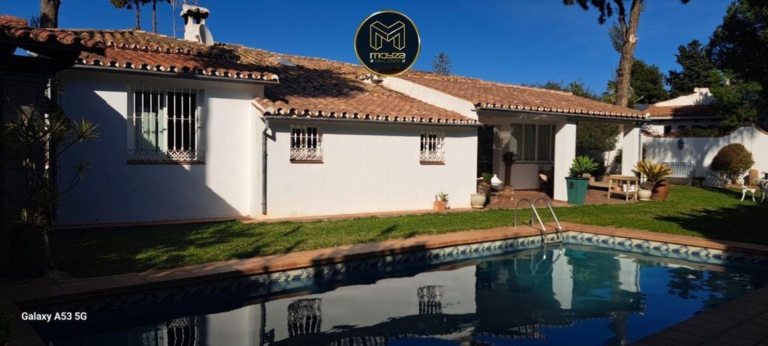 Villa a Atalaya Isdabe, Estepona, Andalusia 1 - 18762460