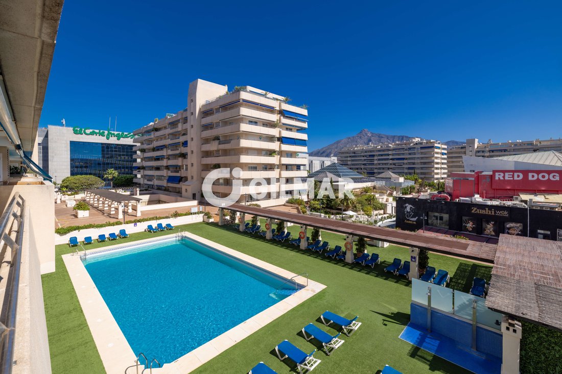 Appartement à Puerto Banús, Marbella, Espagne 1 - 18763868