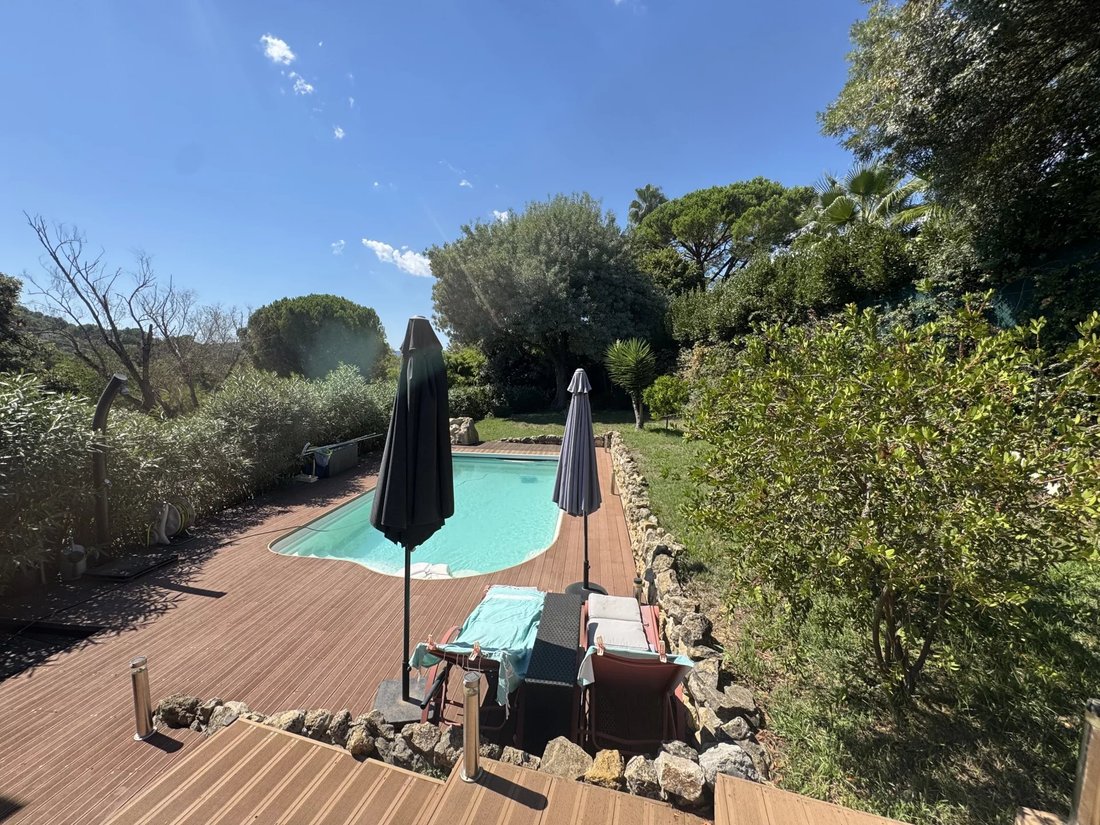 House in Mougins, Provence-Alpes-Côte d'Azur, France 3 - 18765474