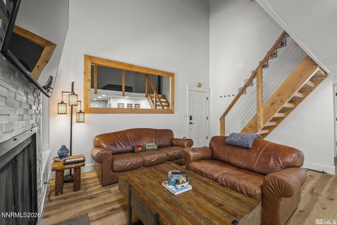 Condo in Incline Village, Nevada, United States 5 - 18764217