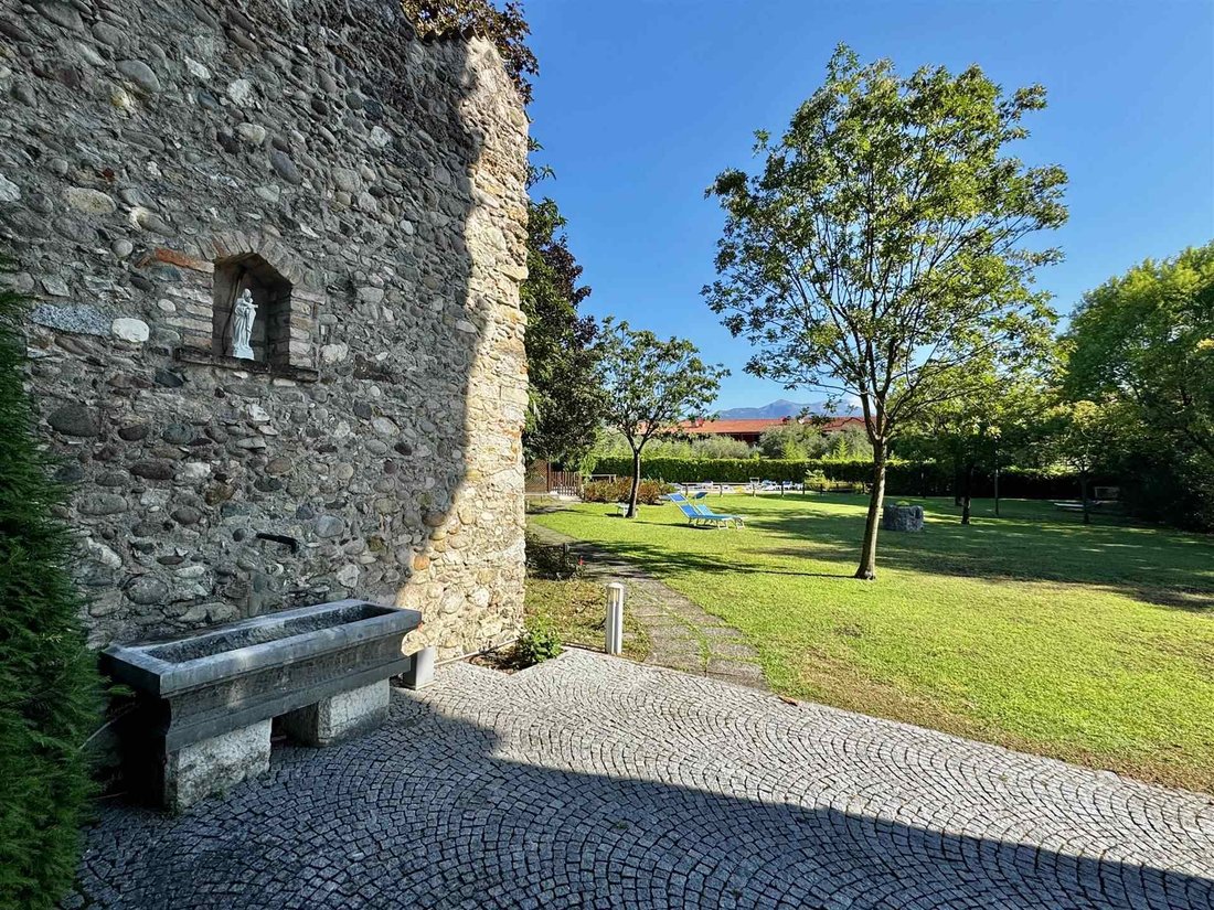 Apartment in Salo, Lombardy, Italy 5 - 18765264