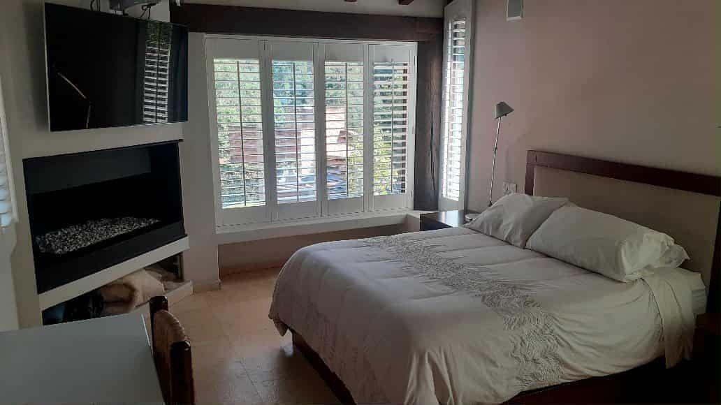 Condo in Valle de Bravo, State of Mexico, Mexico 5 - 18766111