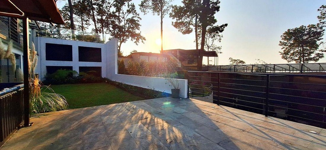 House in Valle de Bravo, State of Mexico, Mexico 4 - 18766149