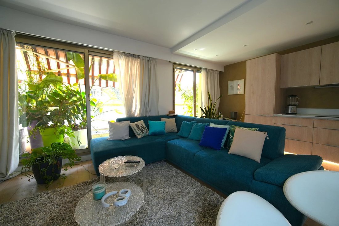 Appartement à Nice, Provence-Alpes-Côte d'Azur, France 1 - 18765333