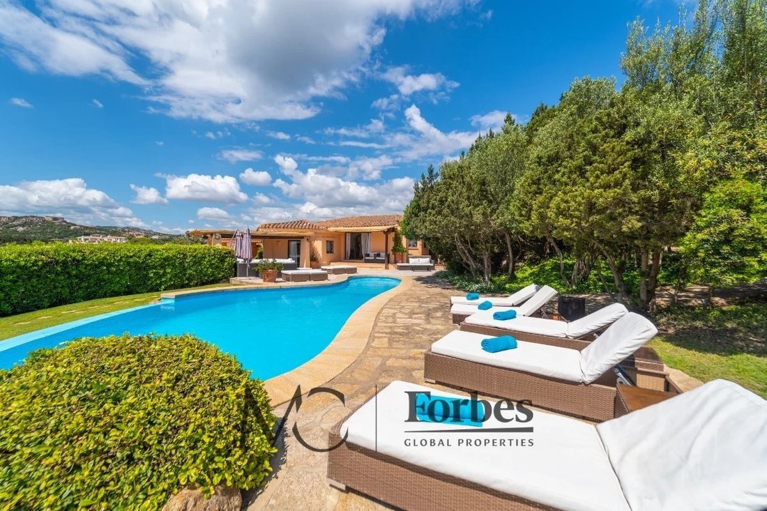 Villa in Area Arzachena Paese, Arzachena, Sardinia 5 - 17639571