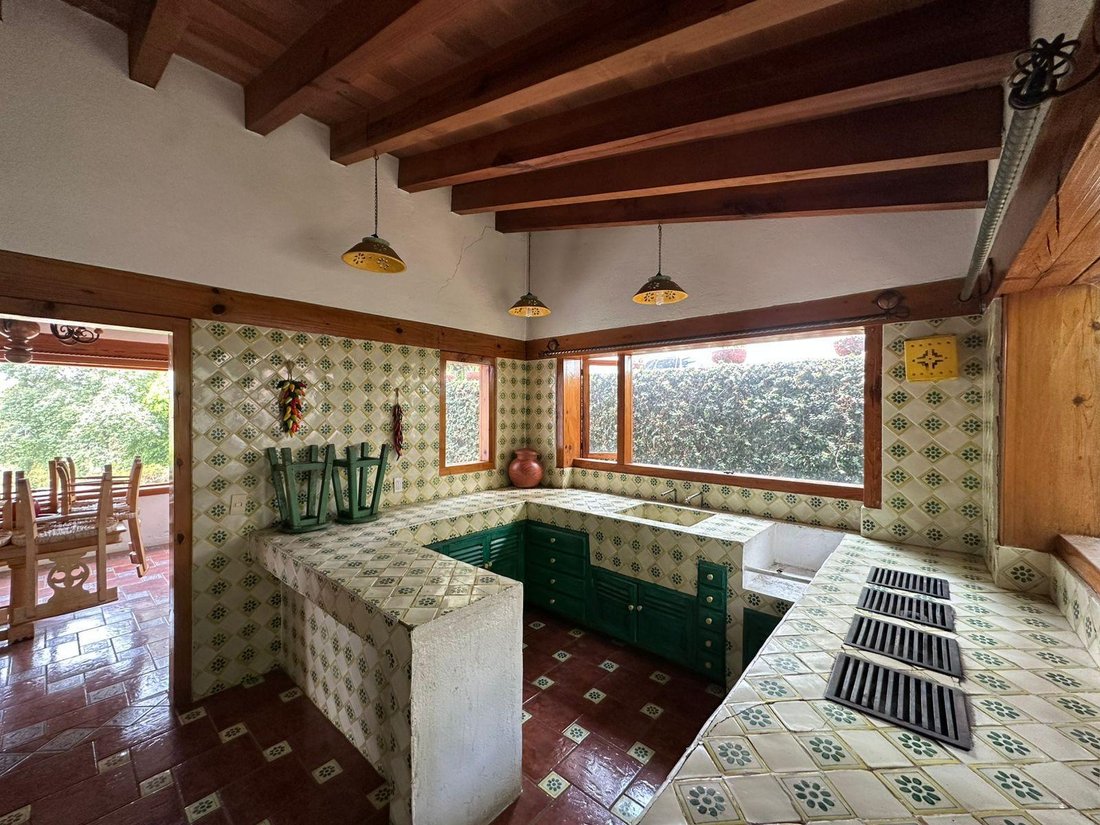 House in Valle de Bravo, State of Mexico, Mexico 4 - 18763625