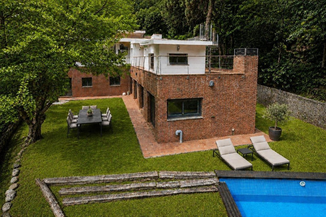 Casa a Sant Cugat del Vallès, Catalogna, Spagna 1 - 18756187
