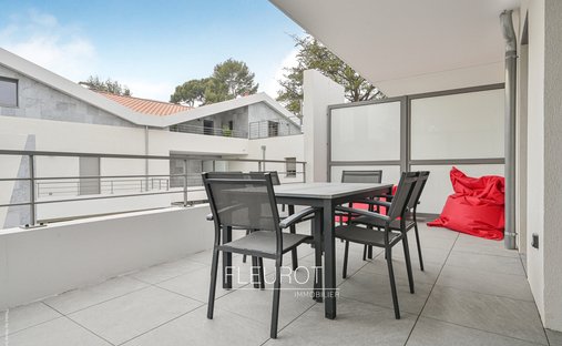 Appartement à Saint-Cyr-sur-Mer, Provence-Alpes-Côte d'Azur, France 1