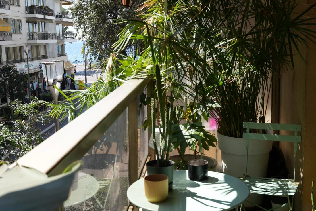 Appartement à Nice, Provence-Alpes-Côte d'Azur, France 3 - 18765333