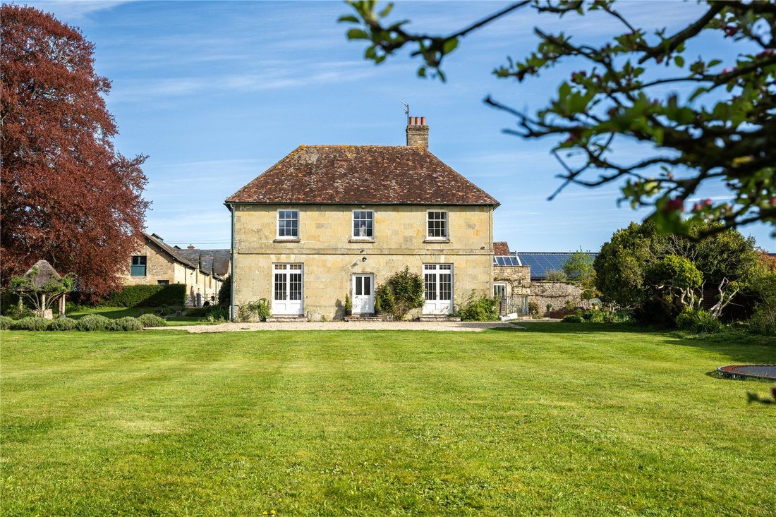 House in Wiltshire, England 3 - 18762632
