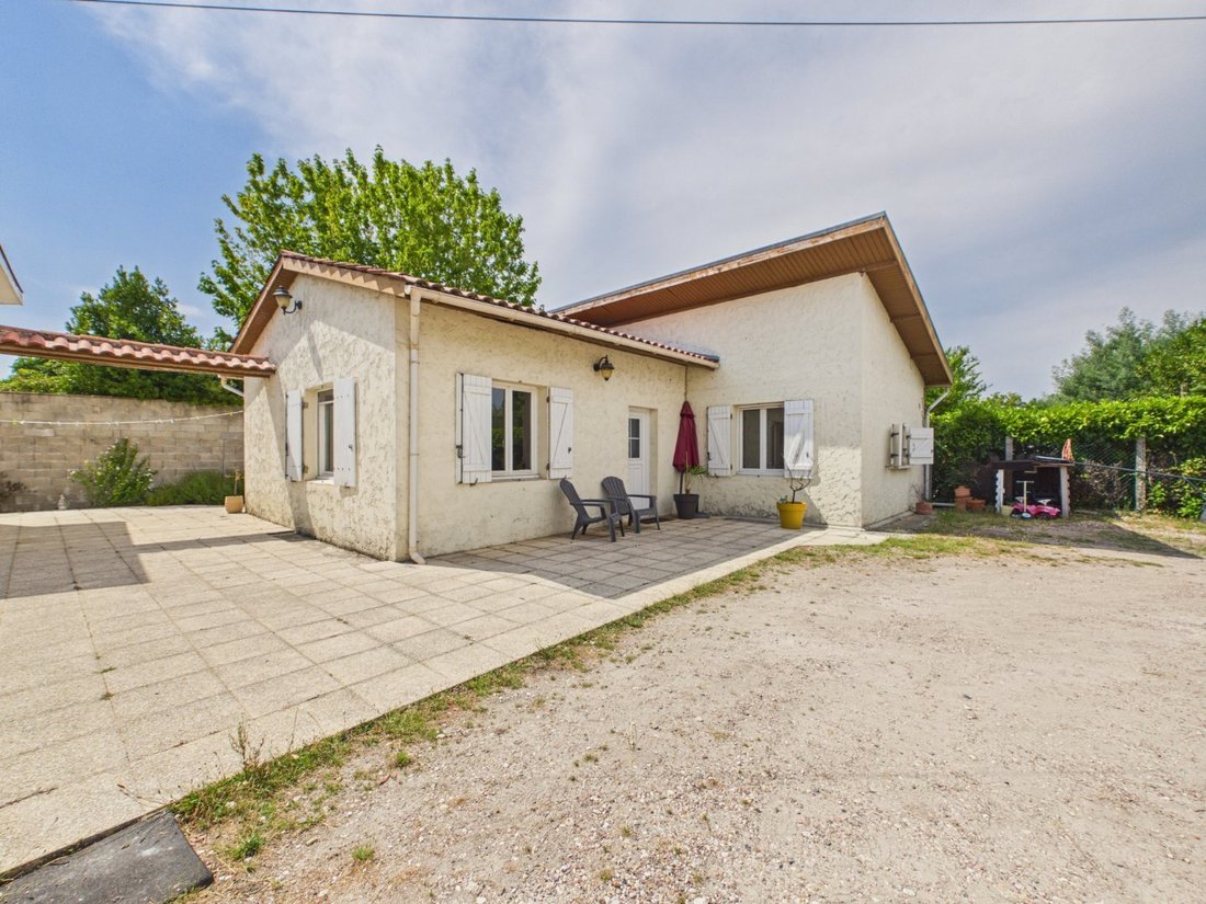 Maison à Le Monteil-Paul Montagne, Pessac, France 3 - 18763066