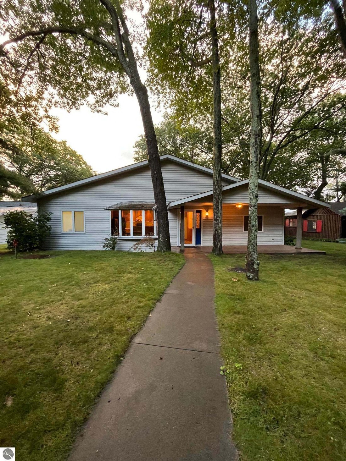 House in Tawas City, Michigan, United States 1 - 18635958