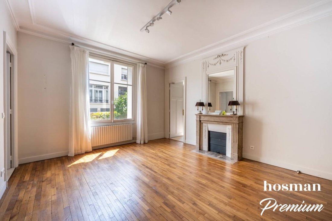 Apartment in Auteuil Nord, Paris 16e Arrondissement, Paris 1 - 18764116