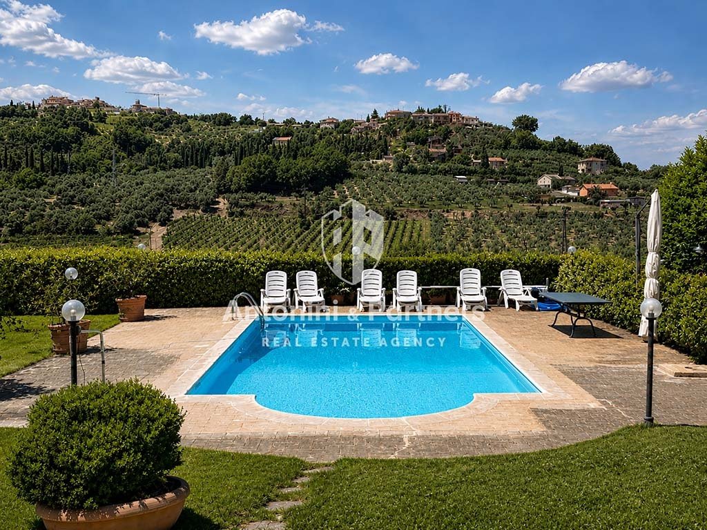 Country House in Cannara, Umbria, Italy 4 - 18762791