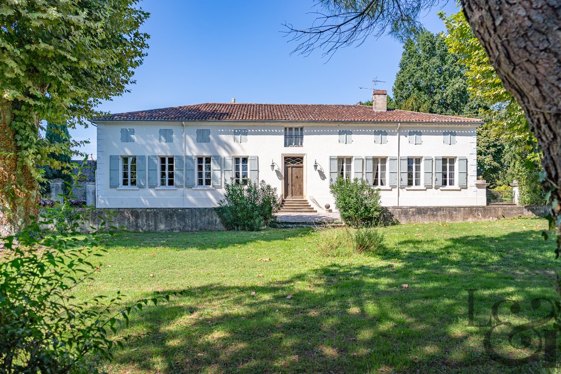 Villa a Zone Rurale Nord, Villeneuve-sur-Lot, Francia 1 - 18765962