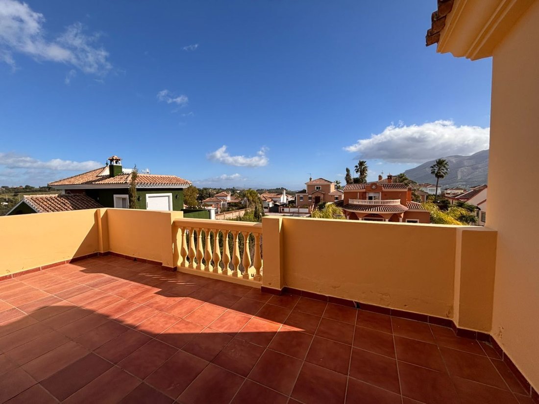 Chalet in Coin, Andalusia, Spain 1 - 18762450