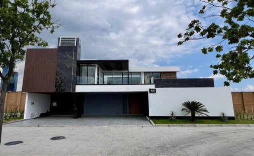 Townhouse in Tlaxcalancingo, Puebla, Mexico 1