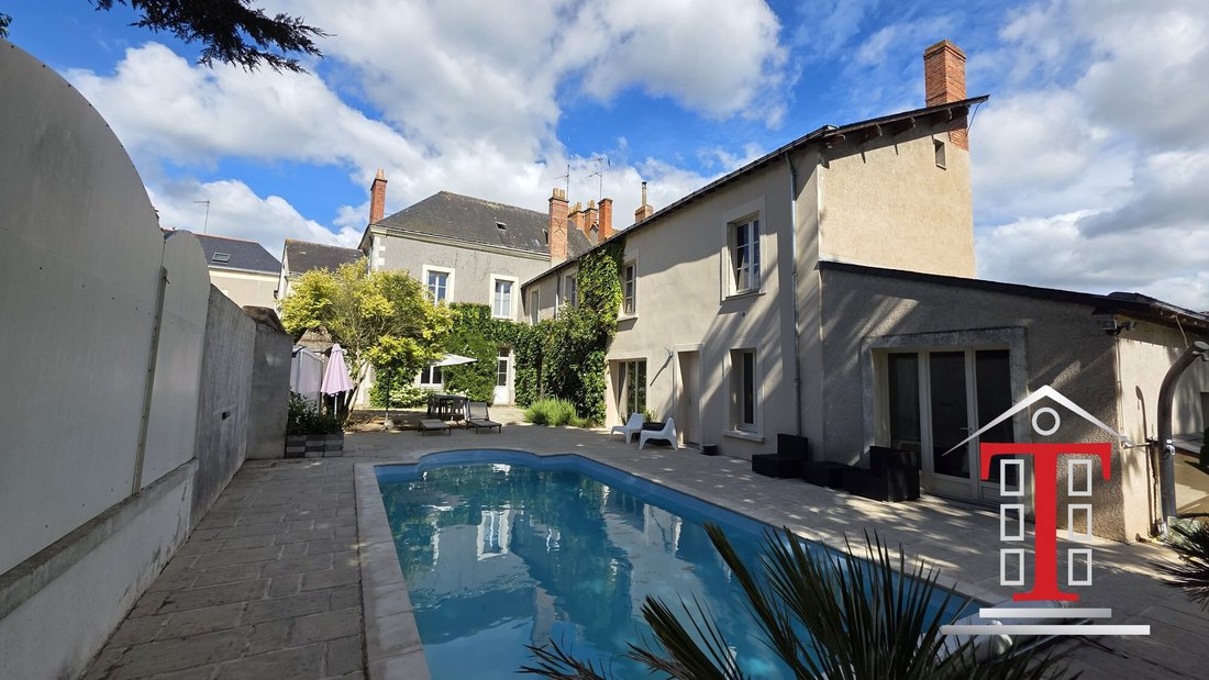 House in La Chesnaie, Les Ponts-de-Ce, France 1 - 17328530