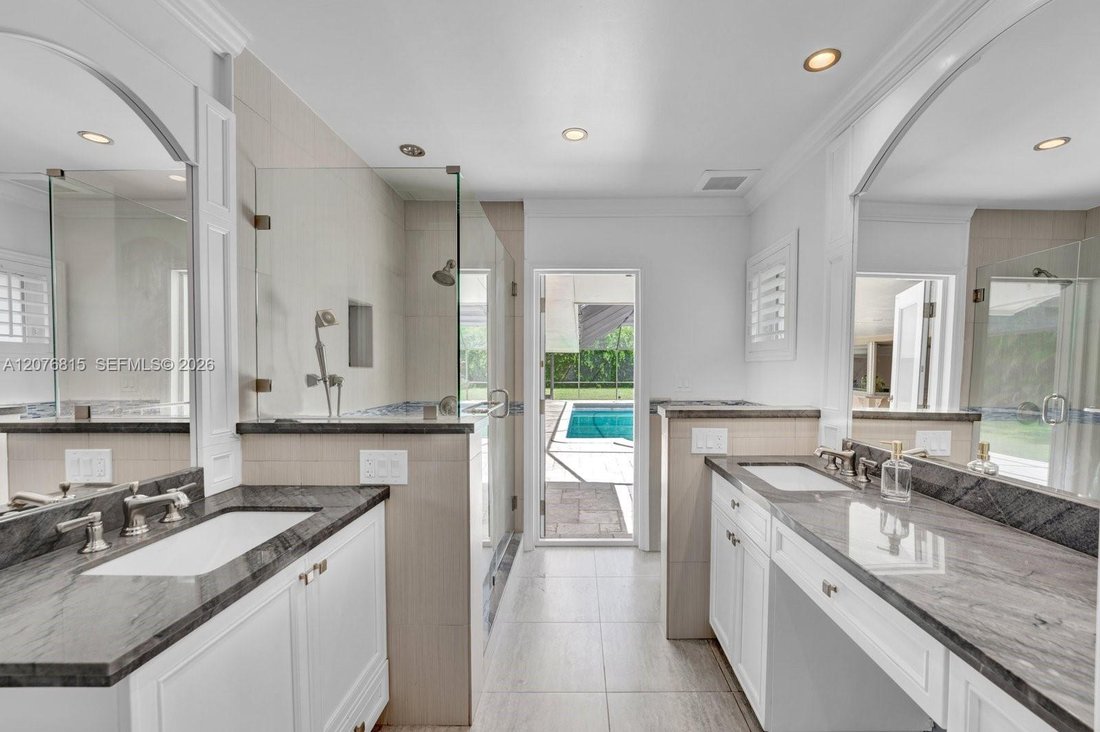 Casa a Coral Gables, Florida, Stati Uniti 5 - 18763694