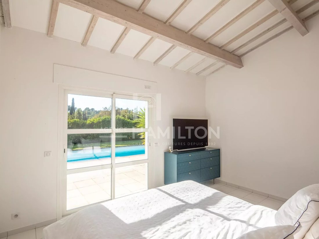 Villa in Valbonne, Provence-Alpes-Côte d'Azur, France 4 - 16084897