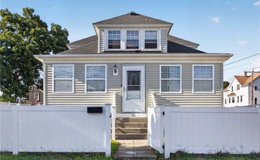 Casa a Cranston, Rhode Island, Stati Uniti 1