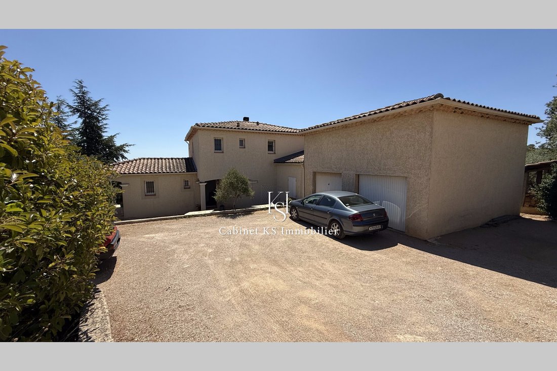 Villa in Centre Ville, Saint-Maximin-la-Sainte-Baume, France 1 - 18533165