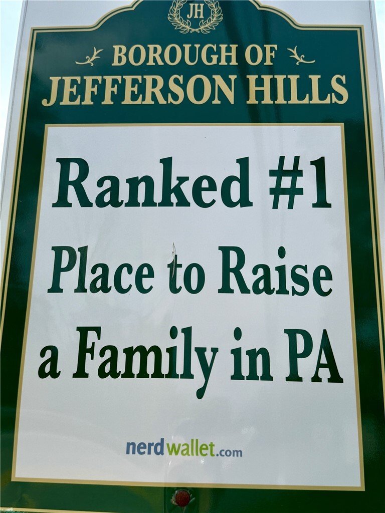 House in Jefferson Hills, Pennsylvania, United States 2 - 18764073