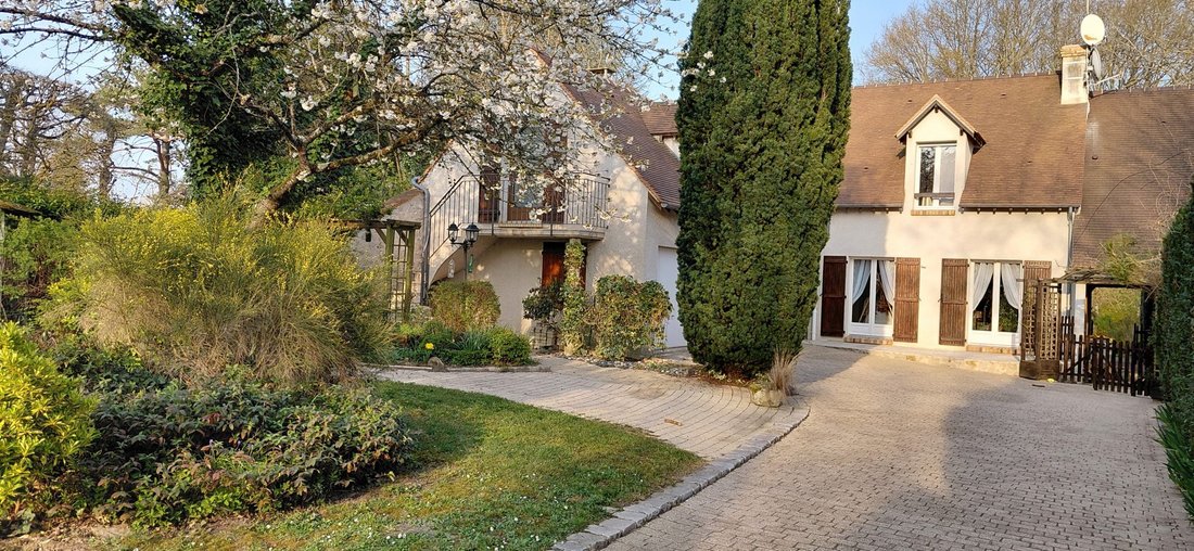 House in Moigny-sur-Ecole, Ile-de-France, France 1 - 18766403