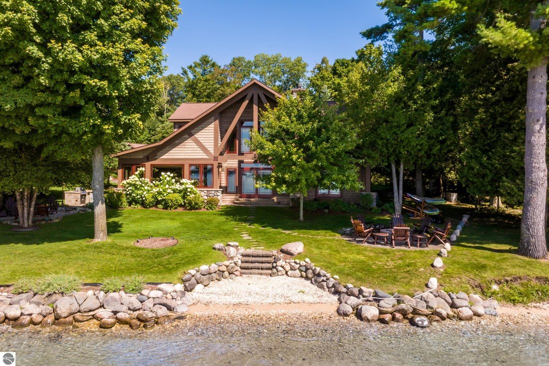 Casa a Central Lake, Michigan, Stati Uniti 1 - 18718170