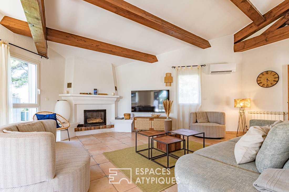 Villa in La Londe-les-Maures, Provence-Alpes-Côte d'Azur, France 2 - 18763399