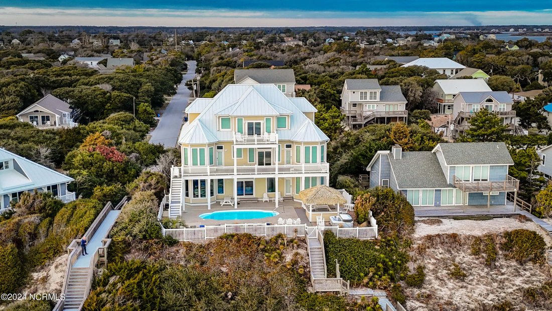 Casa a Emerald Isle, Carolina del Nord, Stati Uniti 1 - 18762080
