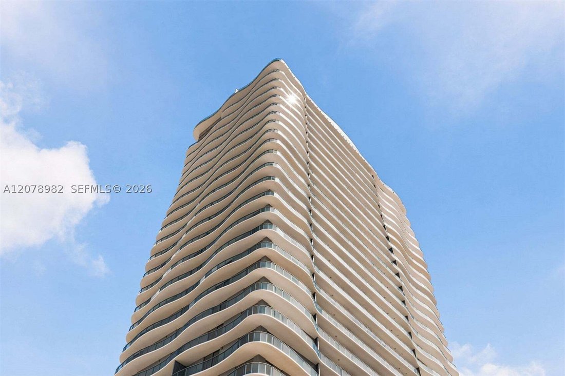 Condo in Miami, Florida, United States 3 - 18764501