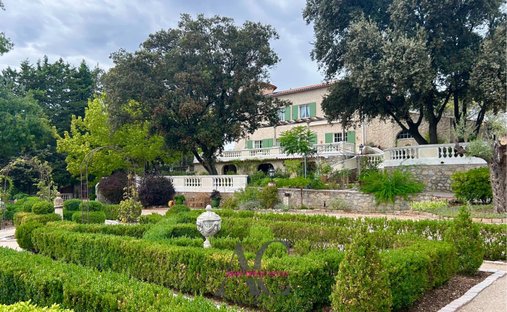 Domaine à Puget-Ville, Provence-Alpes-Côte d'Azur, France 1