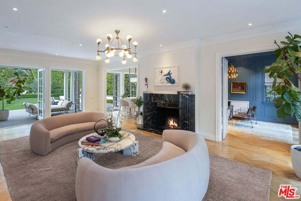 House in Beverly Hills, California, United States 5 - 18764838
