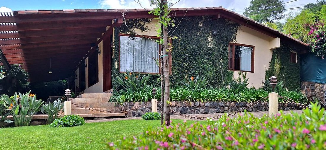 Casa a Valle de Bravo, Stato del Messico, Messico 2 - 18766179