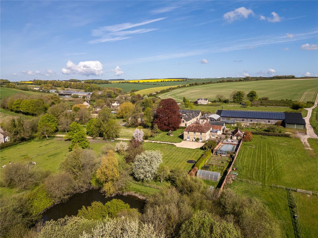 House in Wiltshire, England 5 - 18762632