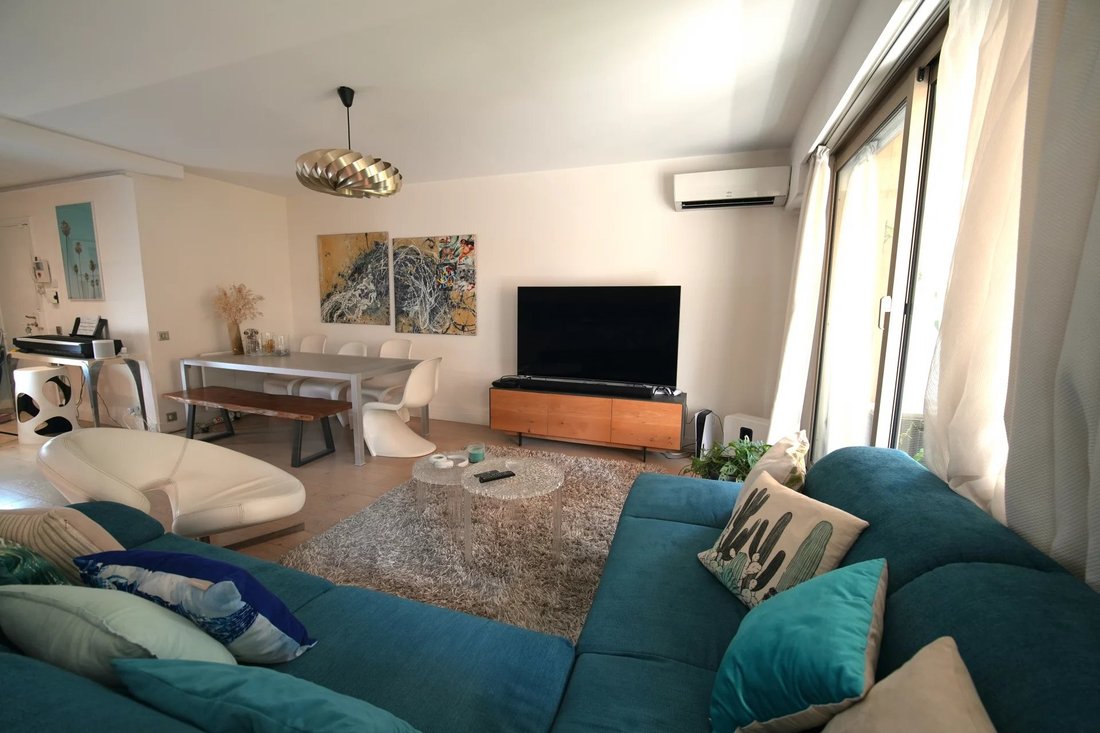 Appartement à Nice, Provence-Alpes-Côte d'Azur, France 5 - 18765333
