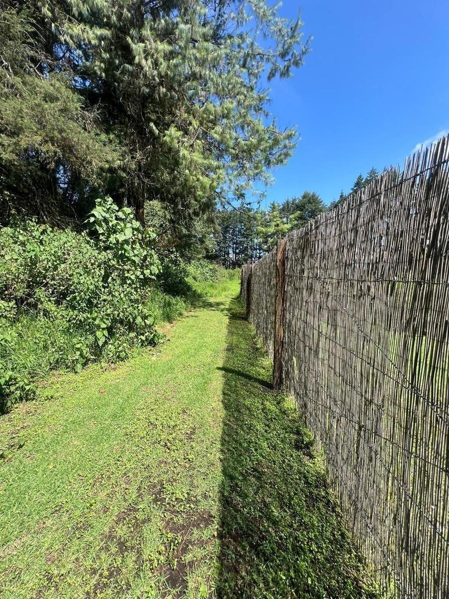 Terreno en Valle de Bravo, Estado de México, México 1 - 18766139