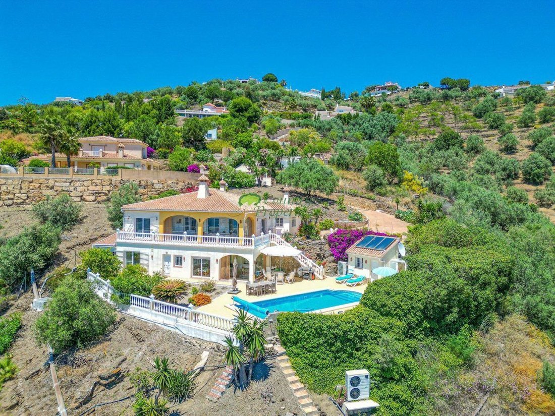 Country House in Arenas, Andalusia, Spain 3 - 18762393