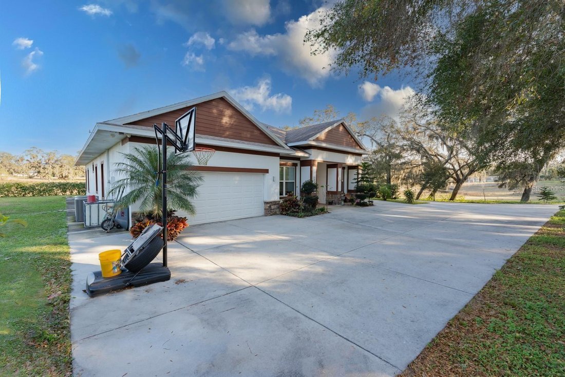 Casa a Thonotosassa, Florida, Stati Uniti 2 - 18764789