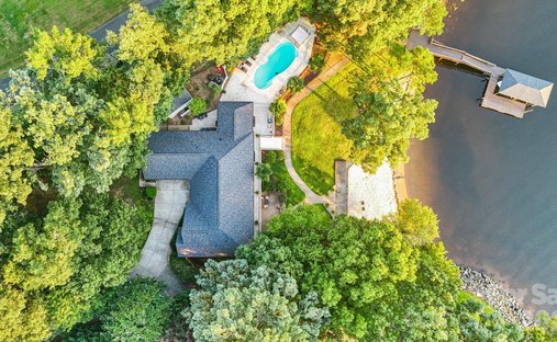 Haus in Coddle Creek, North Carolina, Vereinigte Staaten 1
