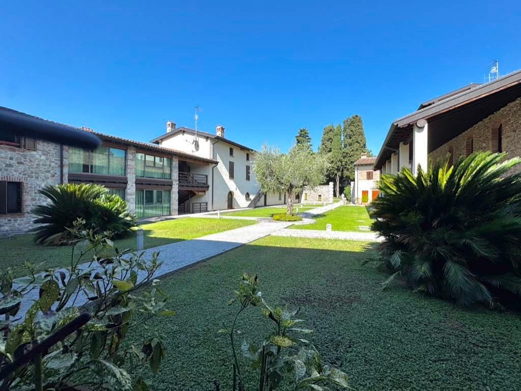 Apartment in Salo, Lombardy, Italy 1 - 18765264