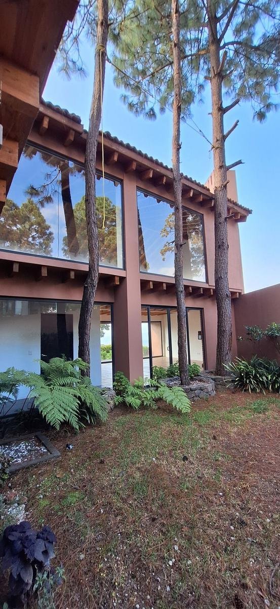 House in Valle de Bravo, State of Mexico, Mexico 2 - 18766108