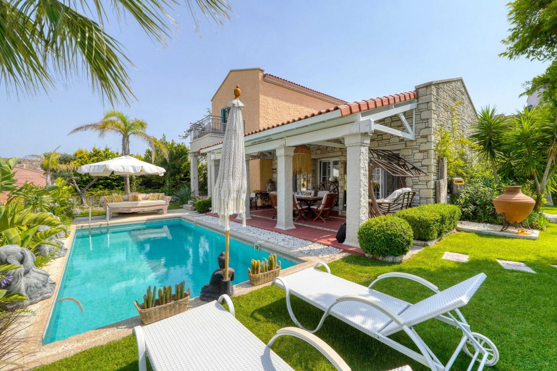Haus in İzmir, Izmir, Türkei 1 - 18762111