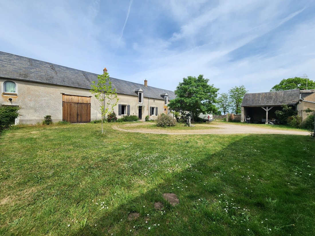 Corps de ferme à Ouvrouer-les-Champs, Centre-Val de Loire, France 4 - 18766404