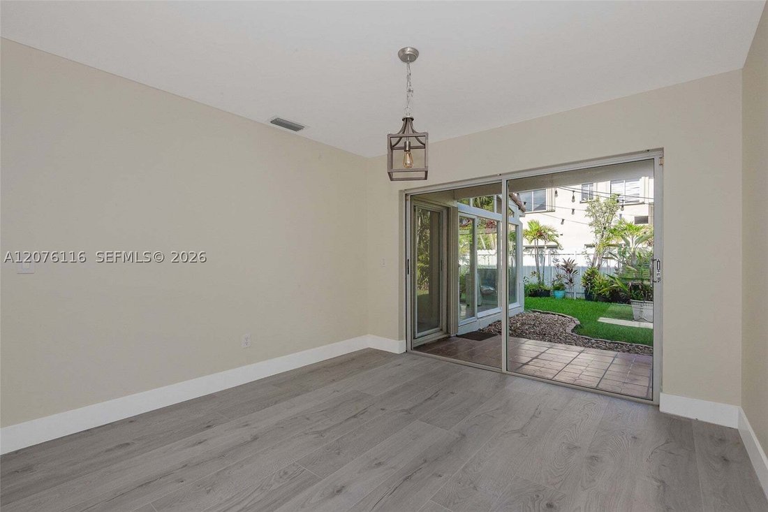 House in Miramar, Florida, United States 5 - 18713103